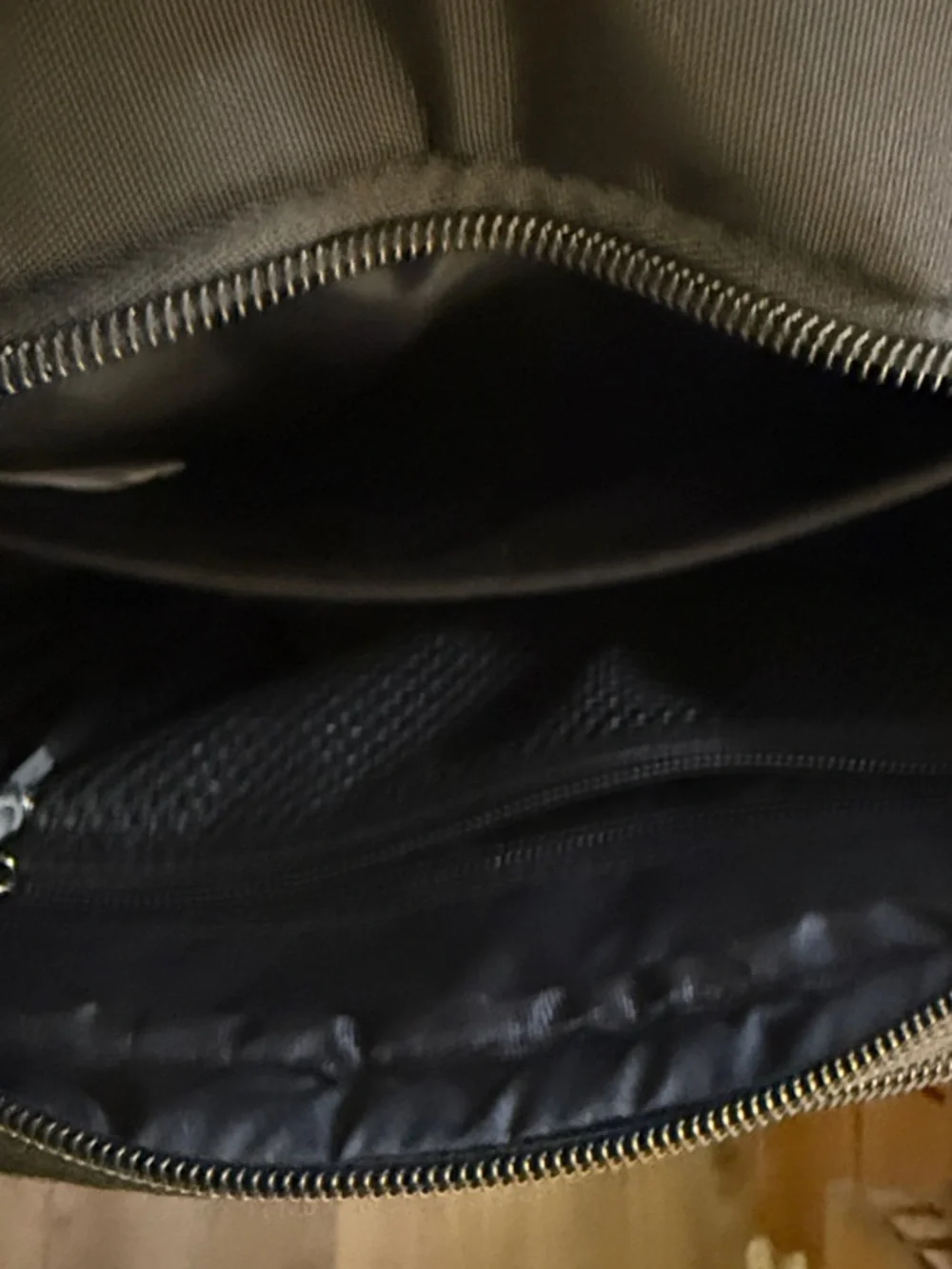 Travelon Black Men's Crossbody Messenger Bag